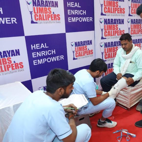 Narayan Limb Distribution Camp jaipur 002