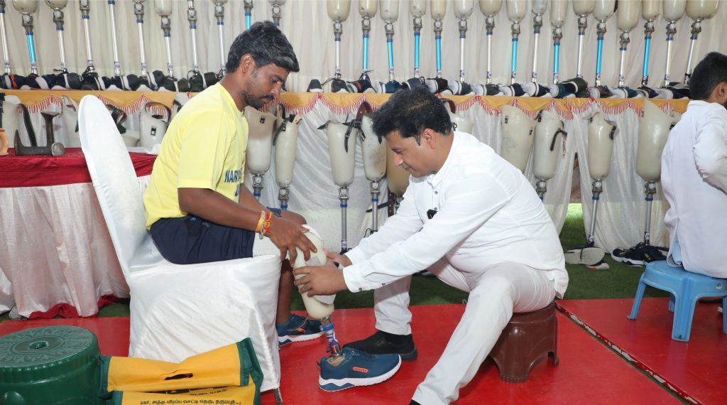 Narayan artificial limbs distribution