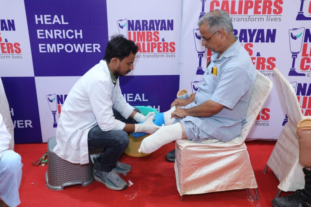 Narayan Seva Sansthan - Narayan Limb Distribution Camp Jaipur