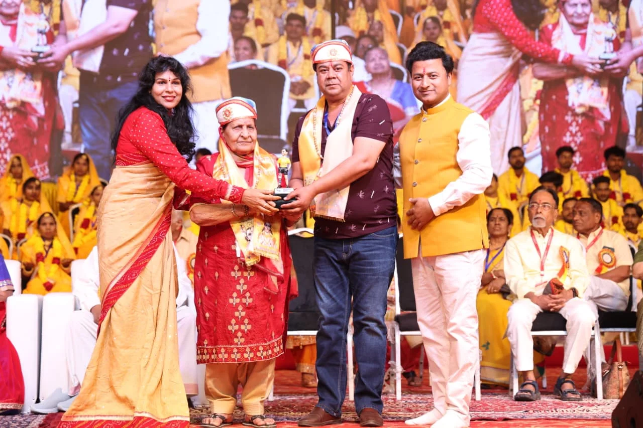 award6.webp